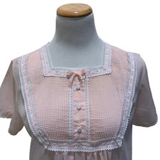 Vtg Barbizon Pale Pink Nightgown Sz Medium Pintuck Bib Square Neck Knee Length