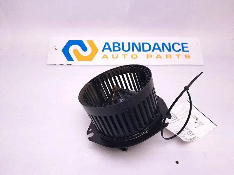 REAR BLOWER MOTOR FOR CHEVROLET SUBURBAN Z71 2000 - 2006 - Image 3 of 4