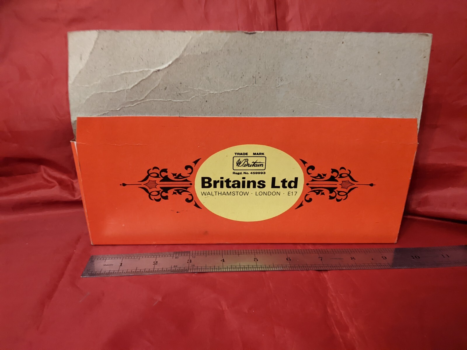 BRITAINS métal boite ref 7238 scots guard piper and five men