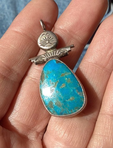 Vintage Native Artisan AW Turquoise Sunrise Angel Sterling Silver Pendant