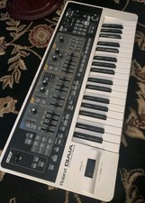 Roland GAIA SH-01 Virtual Analog Synthesizer – Great Condition + Original PSU