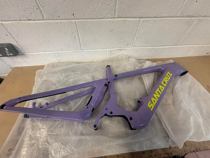 Santa Cruz Bullit 3 Frame Brand New