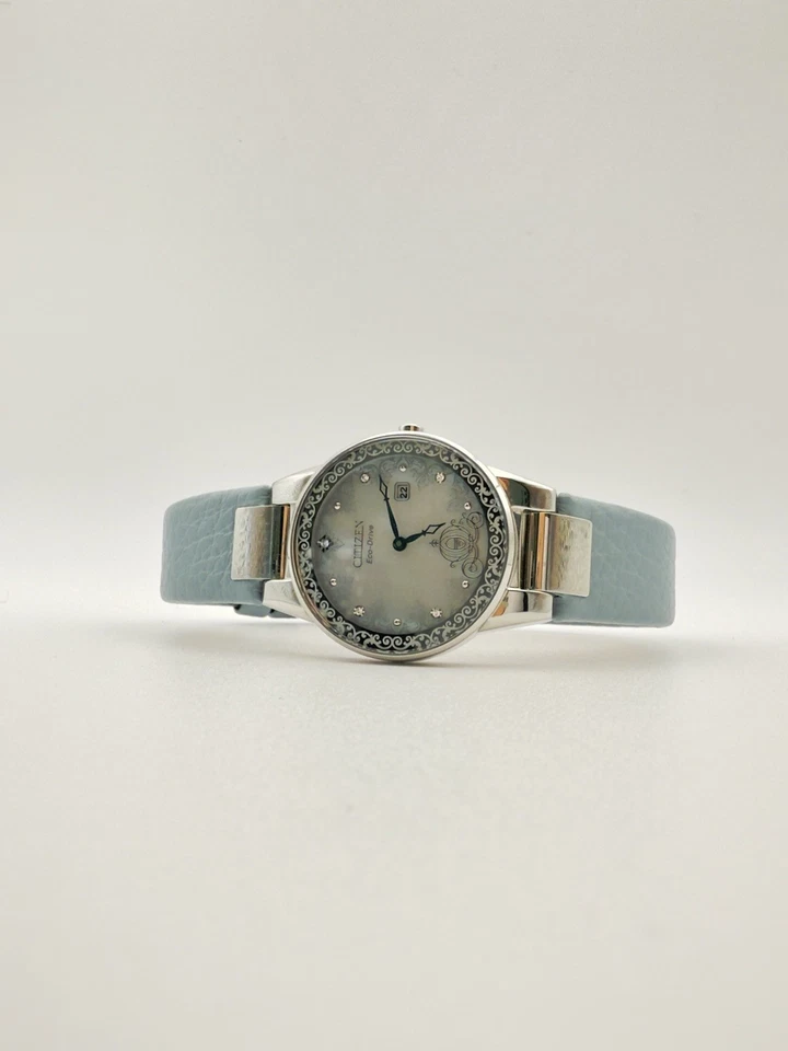 Citizen GA1077-46D Eco-Drive Disney conjunto Cinderela relógio de quartzo aço S. - Imagem 2 de 4
