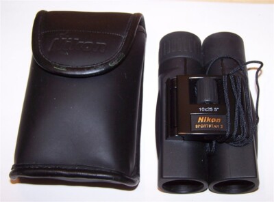 Nikon 10 x 25 5° SportStar II Binoculars  with Case