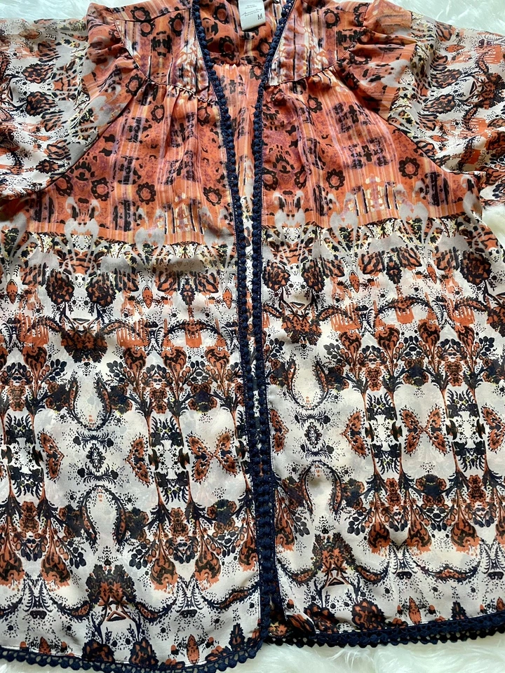Cárdigan American Rag Floral Boho, Western, Bohemio, Transparente Abierto Talla Mediana Foto 3 de 4