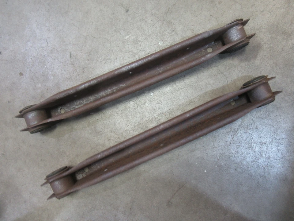 Oldsmobile Cutlass Calais 1978-1984 brazo de control inferior trasero piezas de suspensión Foto 3 de 4