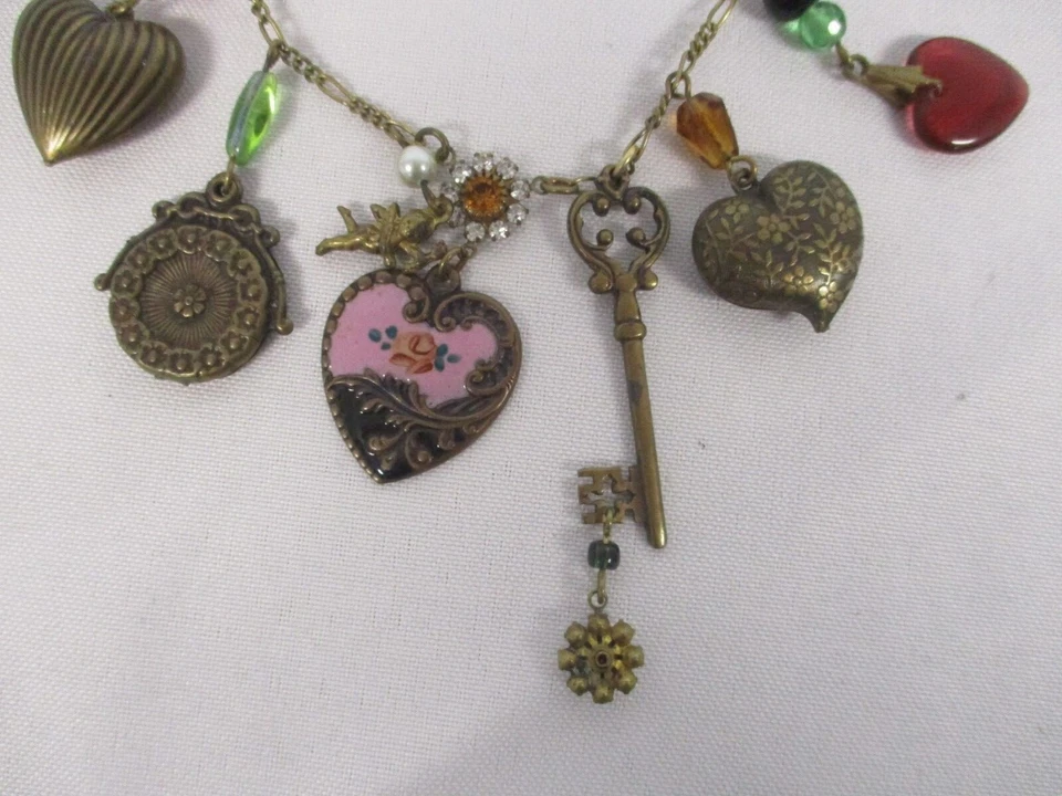 COLLAR CADENA ORO ESTUDIO GLASS WORKS VINTAGE con 26 DIJES ~ 32" Foto 2 de 4