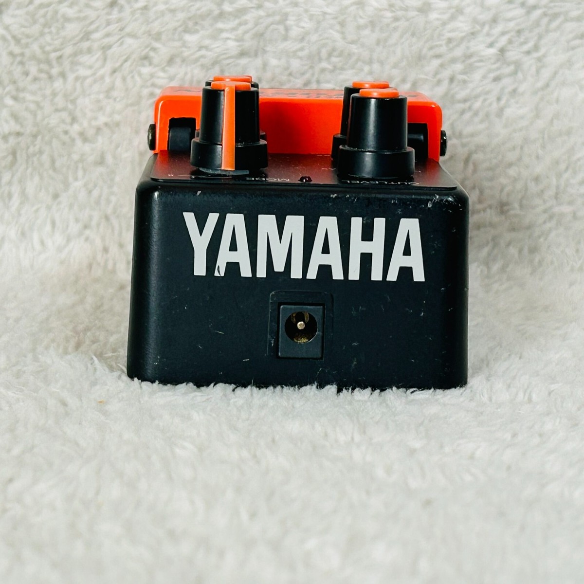 Yamaha CMD-100 Crunch & Metal Distortion Guitar Effect Pedal