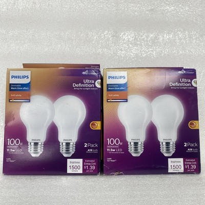 Phillips Dimmable Warm Glow Effect Soft White 1500 Lumens 2 Pack 4 bulb