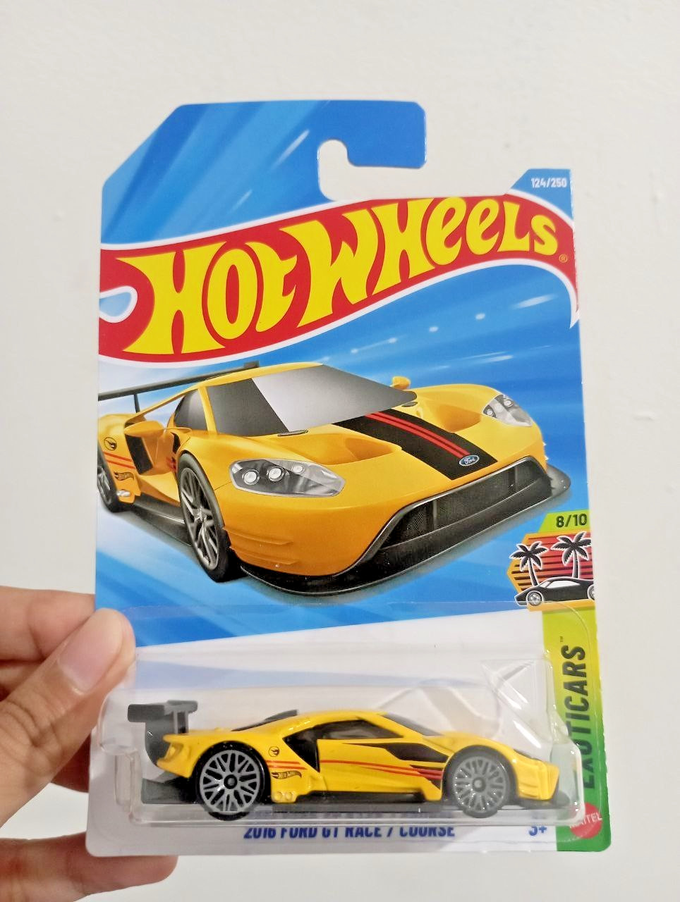 Hot Wheels 2026 Case F 2016 Ford GT Race Yellow RTH - International Card #124