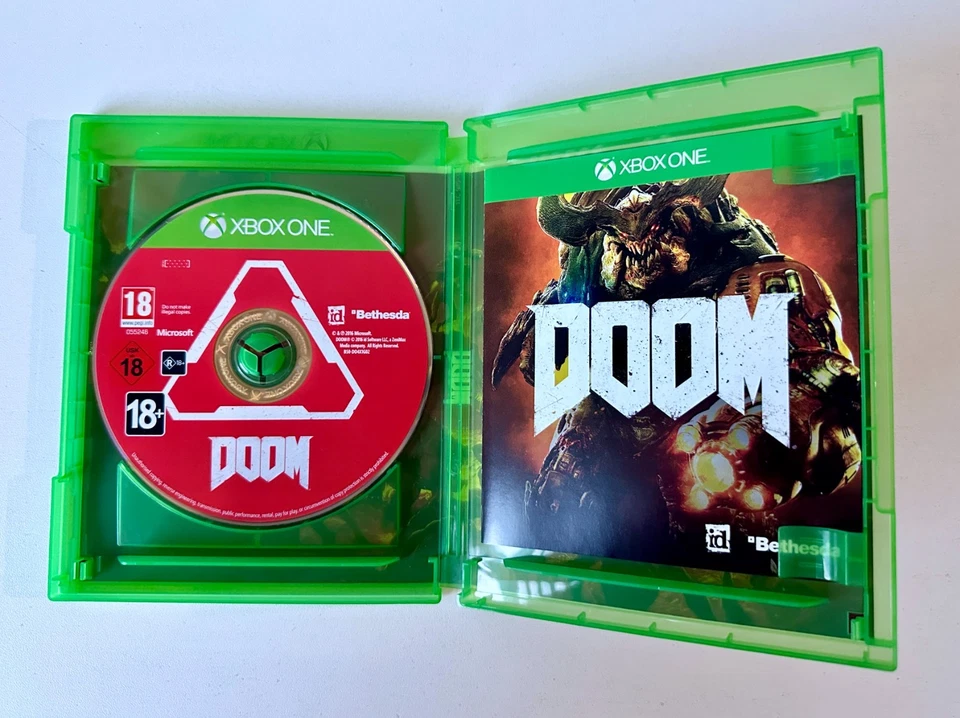 Doom Inc Artwork + Manual Xbox One/One S/One X/Series X Like New AU - Image 3 of 4