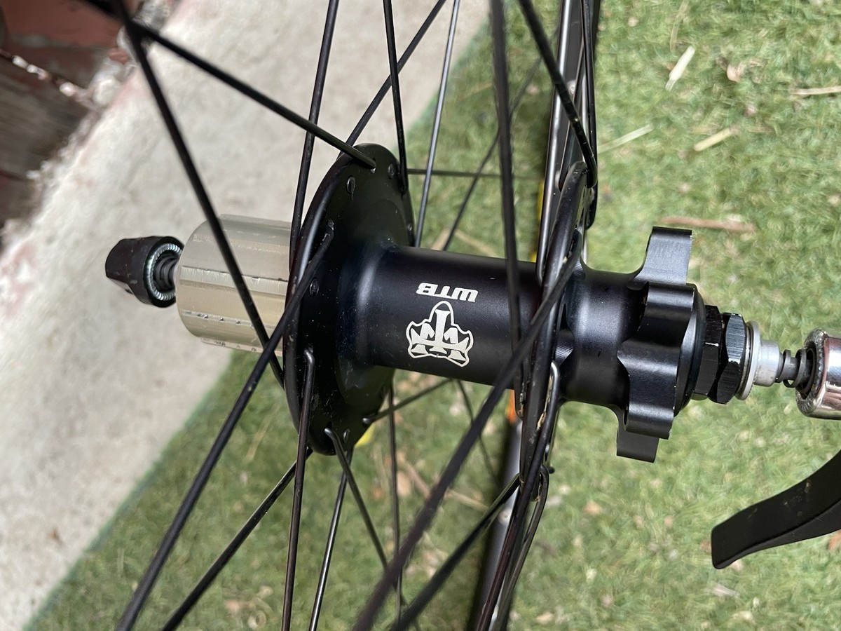 MAVIC X223 DISC 26” Mountain Bike Wheelset WTB Laserdisc 6-bolt QR 