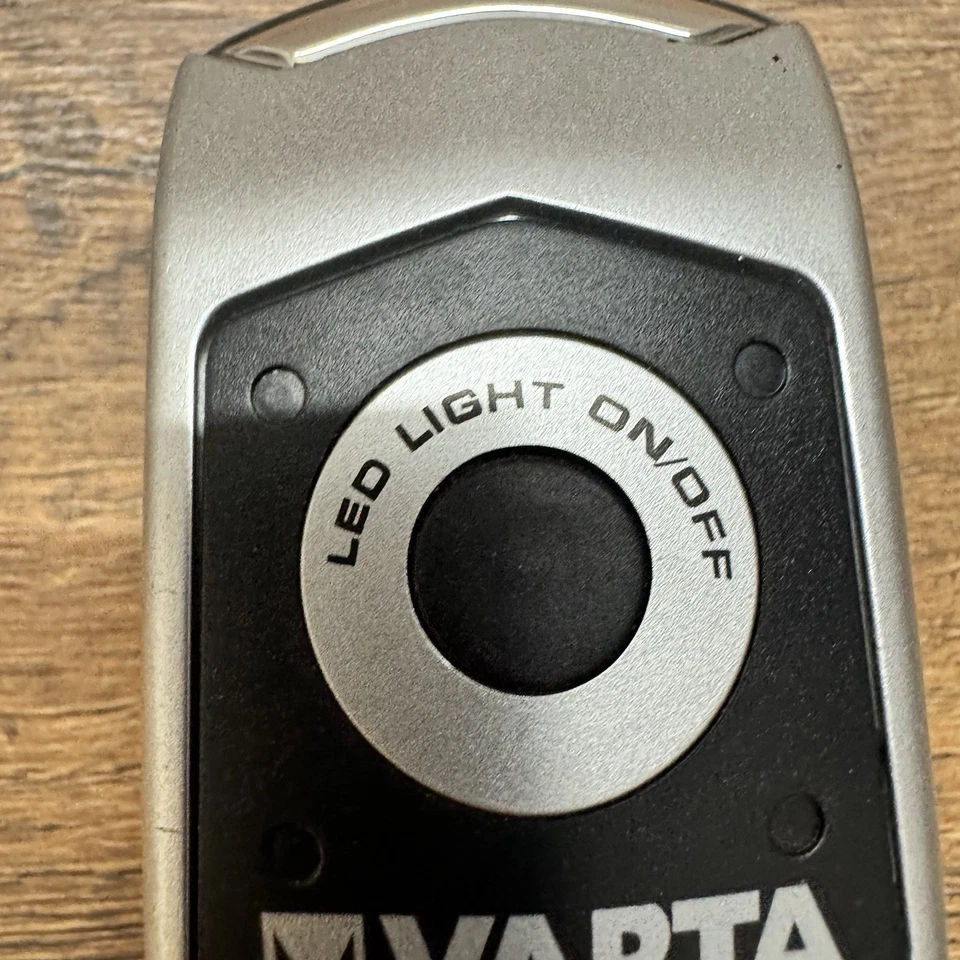 VARTA Kurbel Taschenlampe Dynamo Camping Notfall LED - Bild 3 von 4