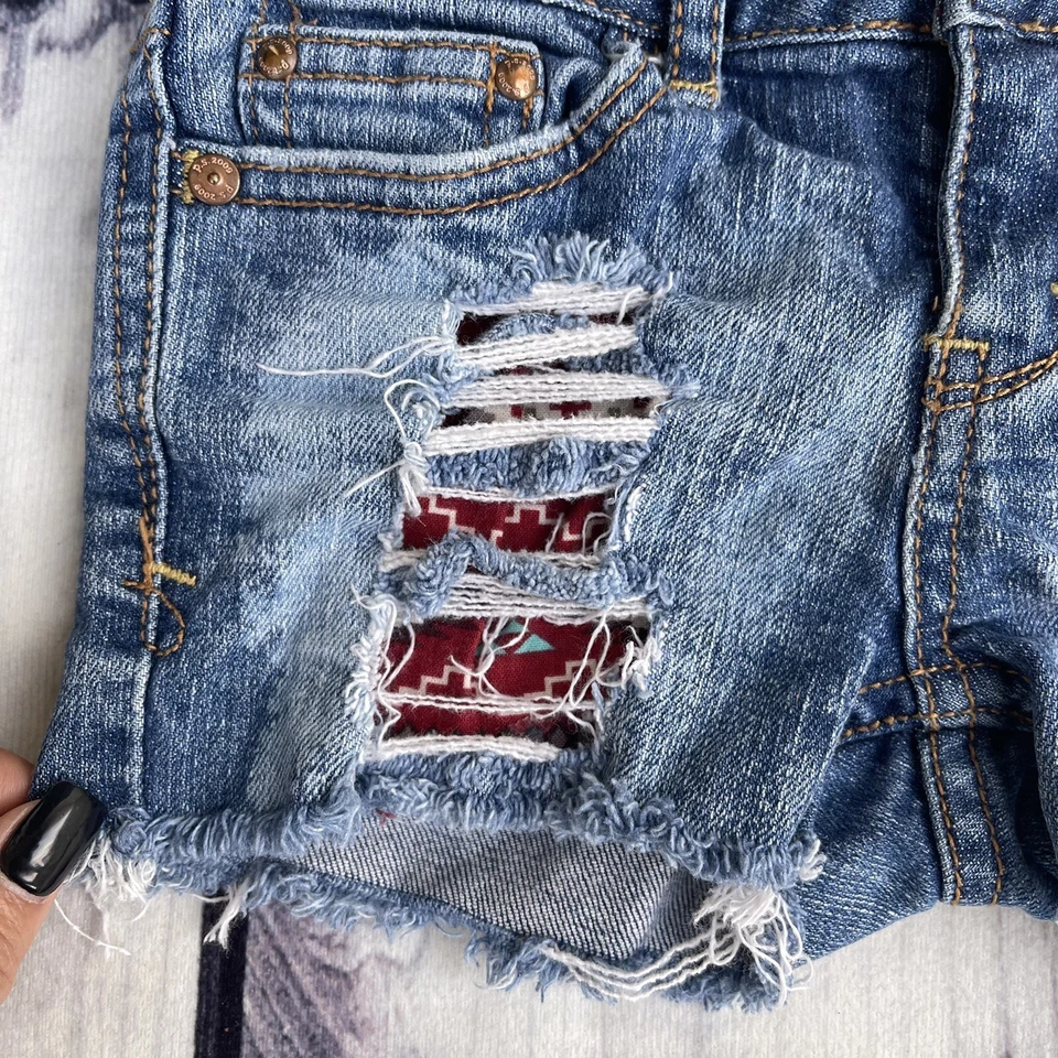 Pantalones Cortos de Denim Niñas Distressed Peek A Boo Bolsillos Aztecas Talla 6 Jóvenes Blanqueador Foto 3 de 4