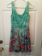 Love Reign Women's Size S Green Lace Floral Overlay Dress lined j469