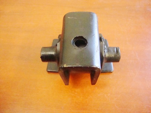 1968-1989,DODGE,CHRYSLER,PLYMOUTH,AUTOMATICE OR STANDARD,TRANSMISSION MOUNT - Picture 2 of 4