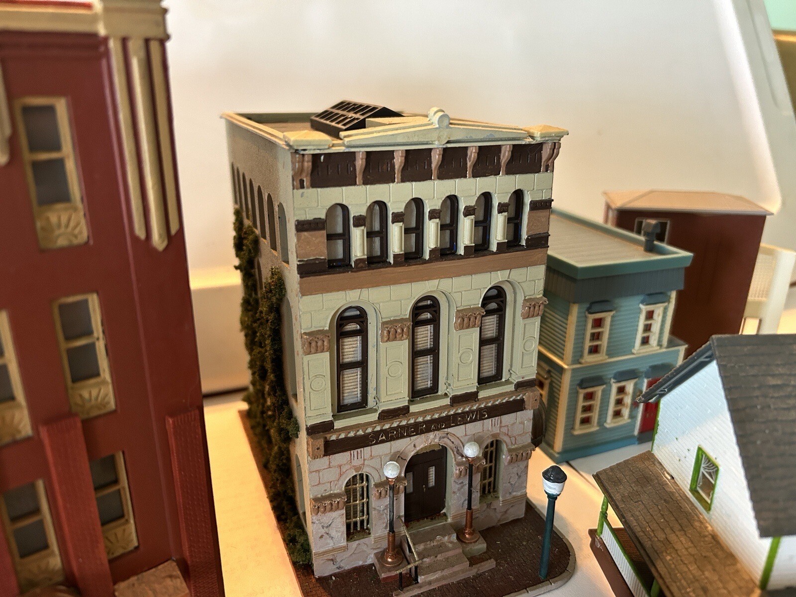 HO Scale Buildings Lot 187 Scale Assembled eBay