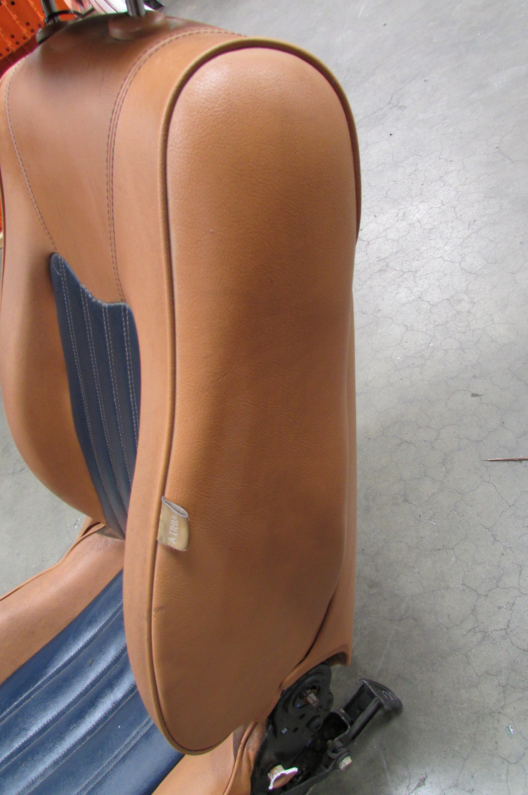 Maserati Quattroporte, RH, Right Front Seat, Cuoio, Used
