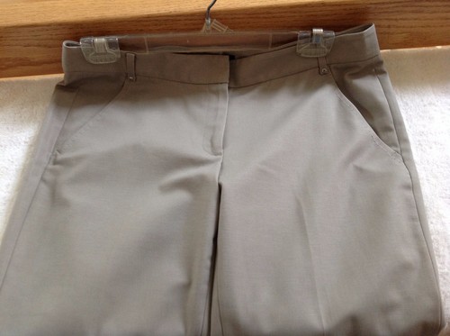 Tahari Tan Capris Women's Size Petite Small - Picture 2 of 9