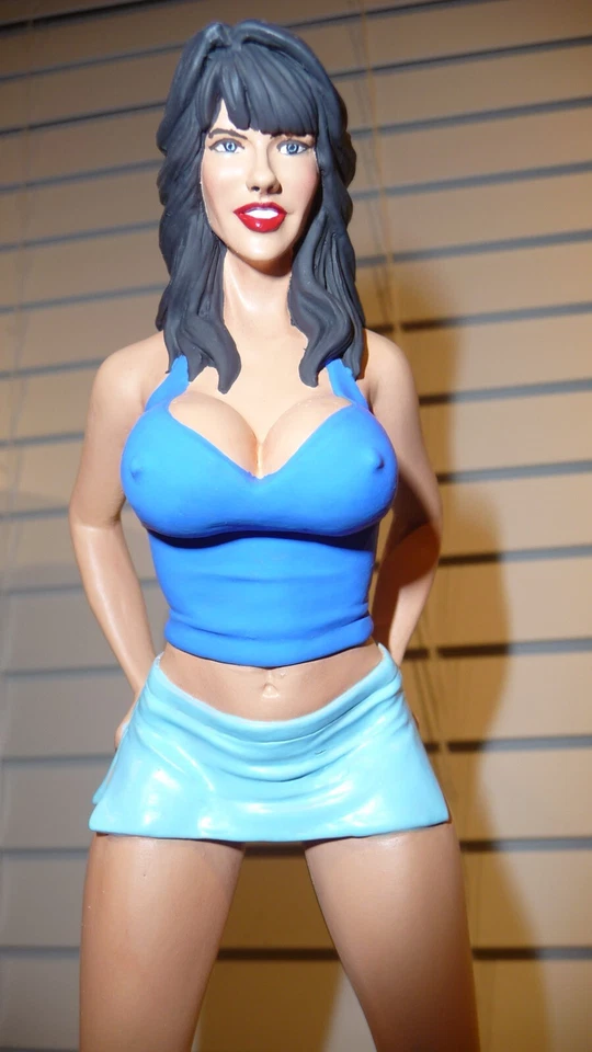 GOLF GIRL ON DISPLAY - 1/8 scale Very SEXY!!!!!!!!!!!!!!!!!!!!!!!!!!!!!!!!!!!!!! - Image 2 of 4