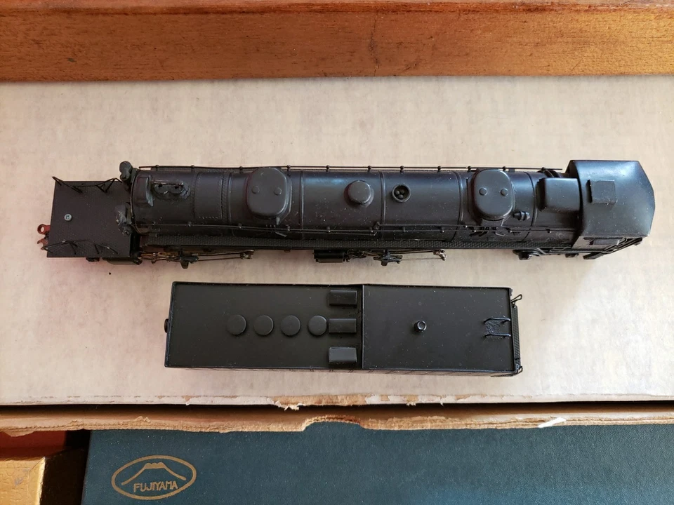 HO S&E Brass Cab Forward 4-8-8-2 #4272 - Image 3 of 4