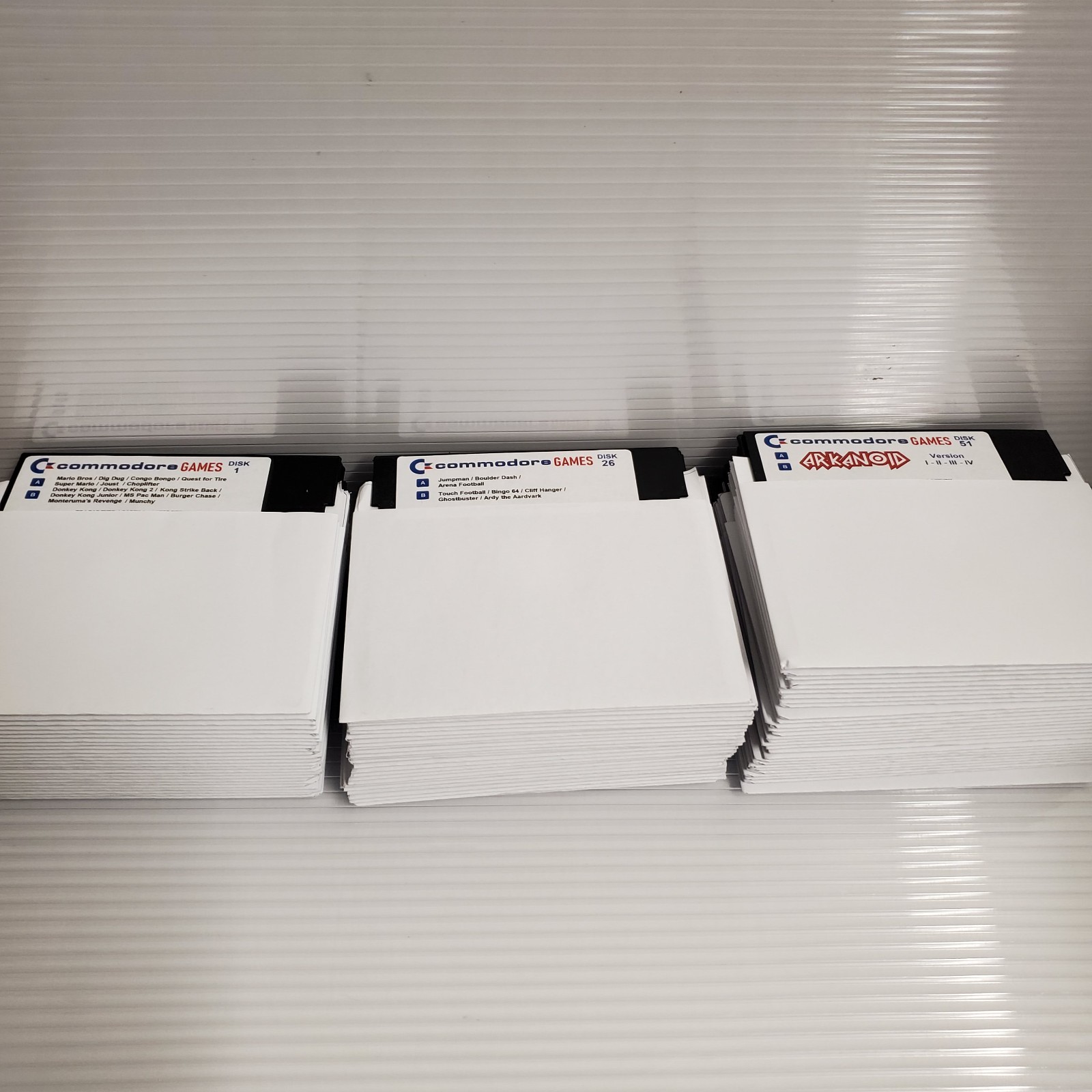 Commodore 64 / 325+ games on 78 discs Grade B lot No 6 / *READ DESCRIPTION*