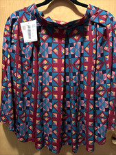 LuLaRoe Madison Small Skirt Pleated Pockets A-line Slinky Stretchy Material