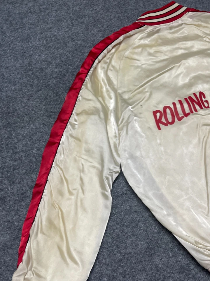 Chaqueta De Colección Rolling Stones Satén Adulto Grande Blanca Roja Años 80 Banda Gira LEER Foto 4 de 4