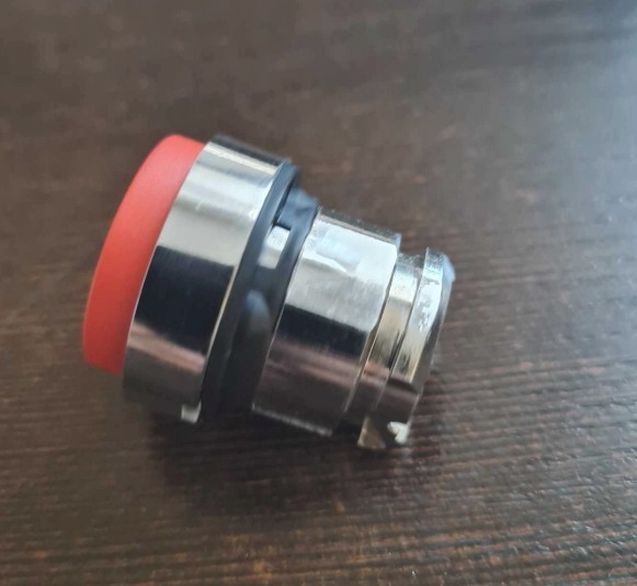 ZB4 BH4 control button with snap closure
