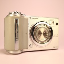 Fujifilm Digital Camera FinePix E510 5.2MP Silver Tested
