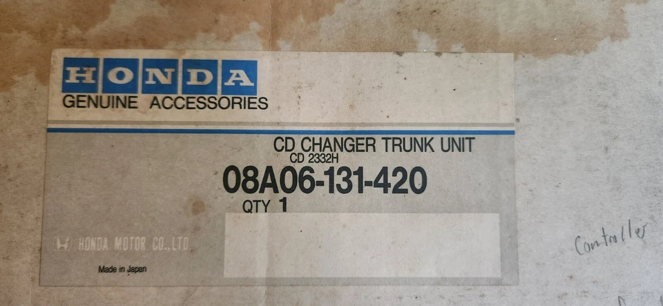 Honda 08A06-131-420CD Changer Trunk Kit CD 2332H - Image 3 of 4