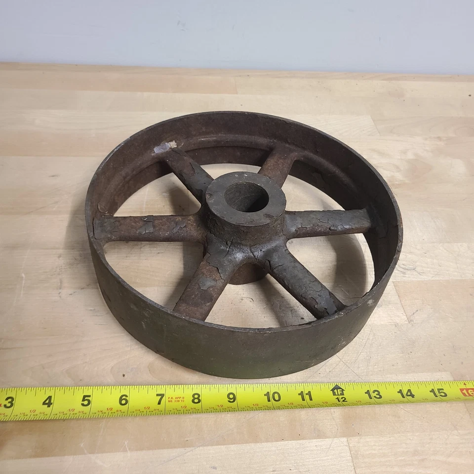 Rueda de polea de correa plana de hierro fundido vintage golpe Miss motor tractor 10" x 2-1/2" Foto 2 de 4