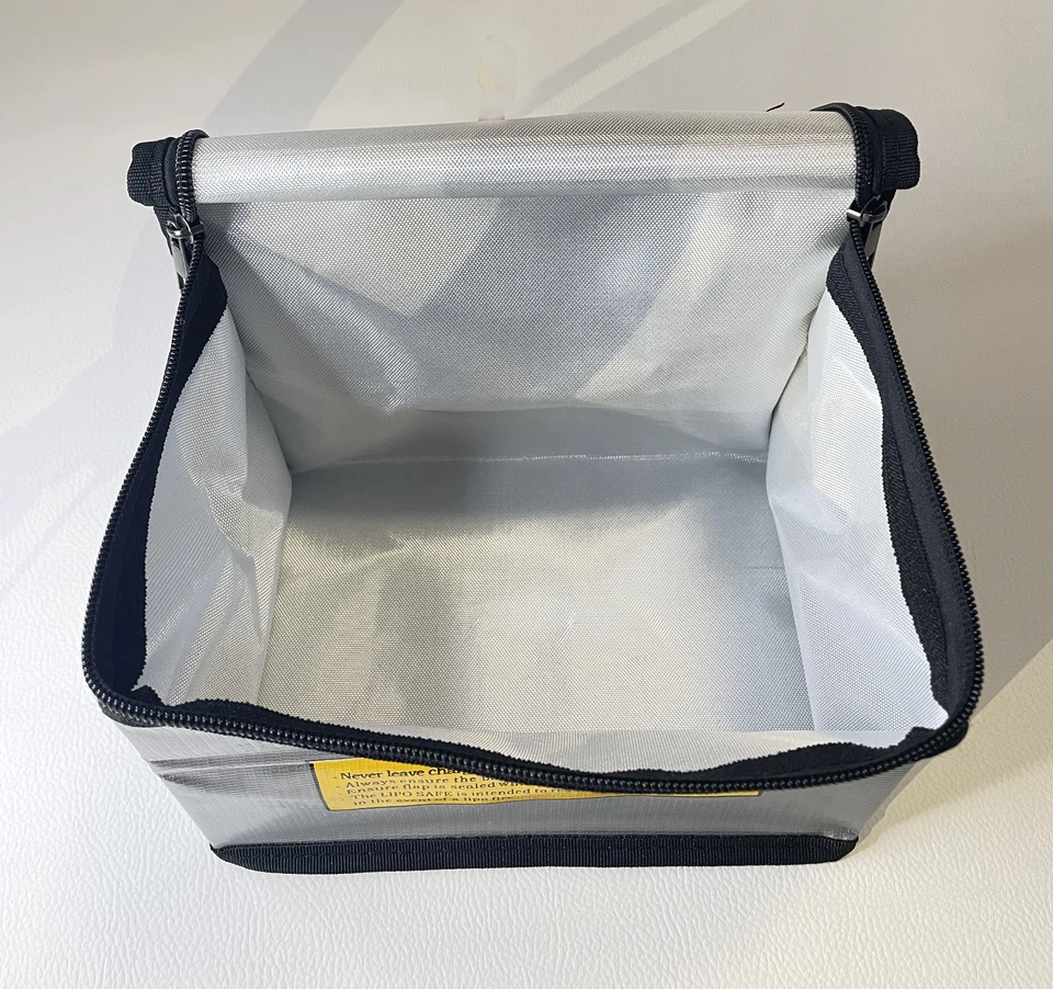 SAC LIPO BAG anti-feu inifugé charger batteries voitures RC safe 210x170x160mm - Photo 3/4