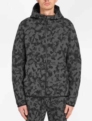 Nike Sportswear Men's Tech Fleece Full Zip Hoody - CJ5975-010