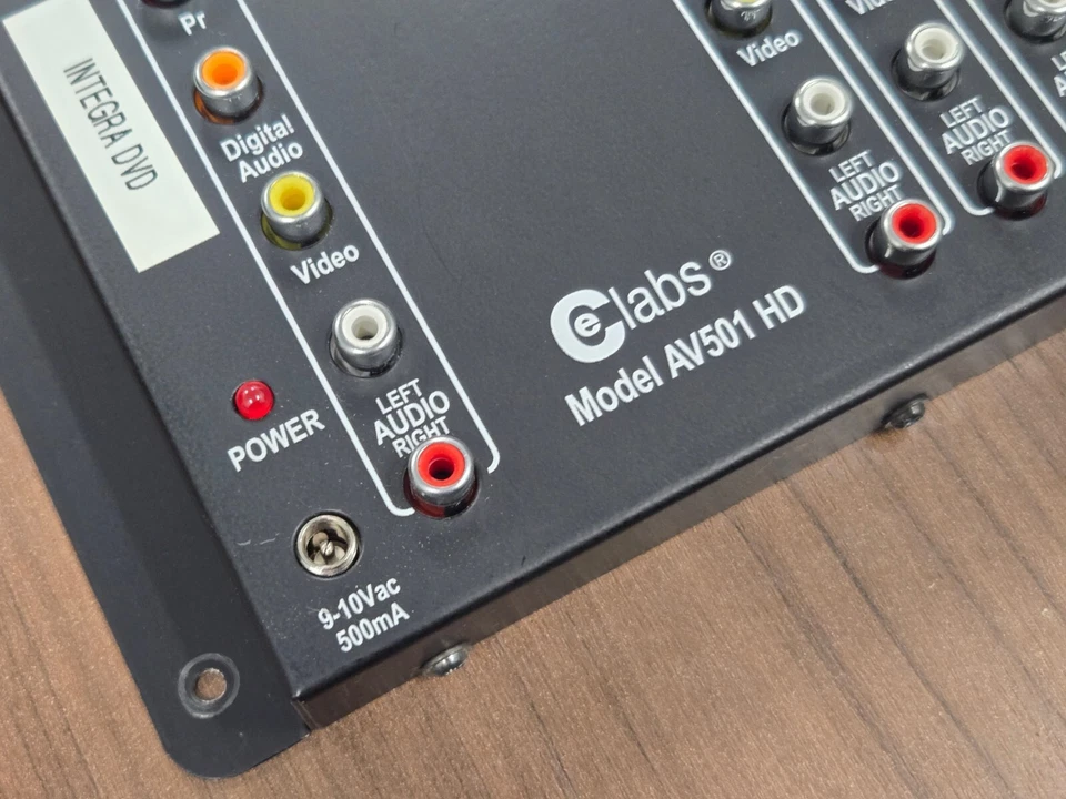 CeLabs AV501HD HDTV 1X5 Component A/V Distribution Amplifier with Digital Audio - Image 3 of 4