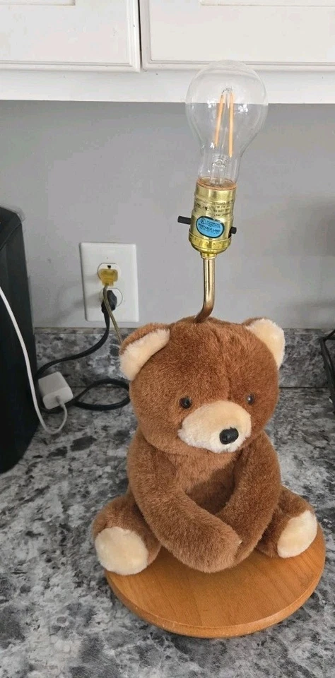 Abajur de mesa ADI ursinho de pelúcia vintage anos 80 caixa de música berçário ursinho raro - Imagem 3 de 4