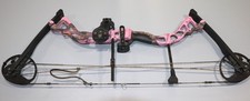 Bowtech Diamond Infinite Edge Compound Bow 25lbs With Accessories And Target