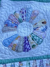 Dresden Plate Pattern Quilt Circa 1940s Clean 87 X 71 Nice Old Fabric Colors
