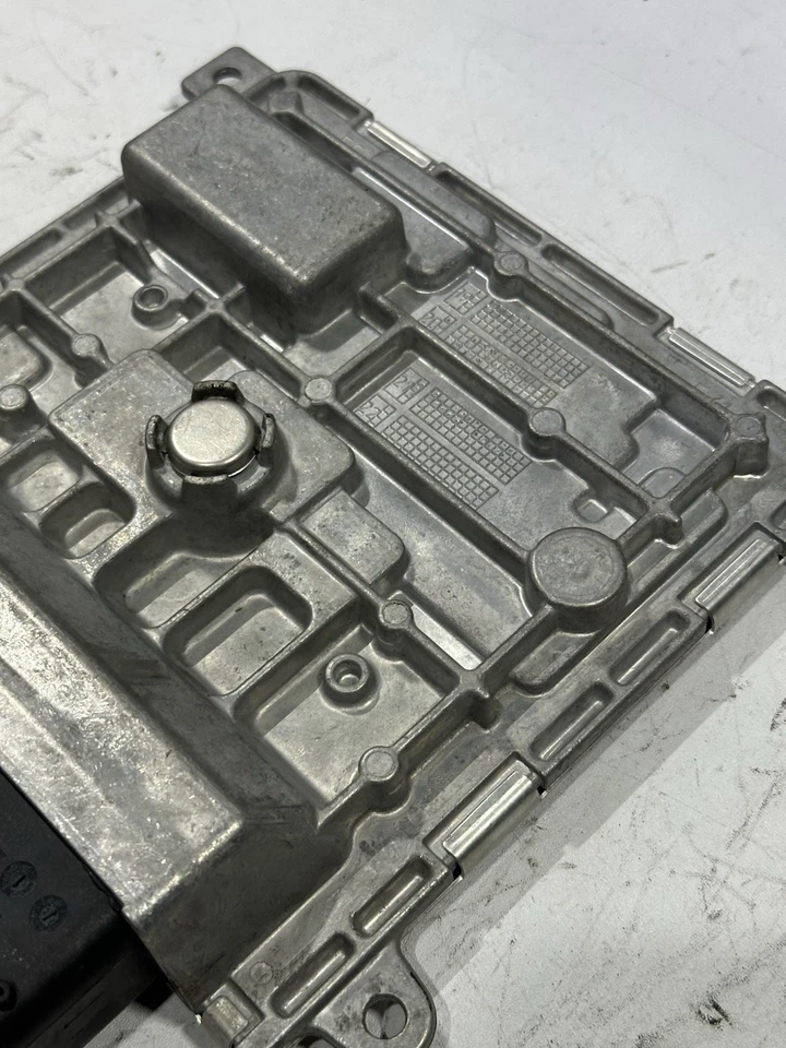 UNIDAD DE CONTROL MOTOR CONTINENTAL MERCEDES BENZ CLASE A ECU A2829003300 Foto 4 de 4