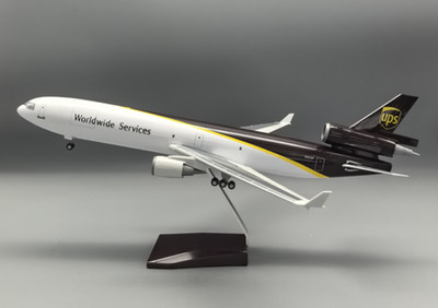 47CM 1:130 UPS McDonnell Douglas MD-11 Plane Aircraft Landing Gear Resin Model
