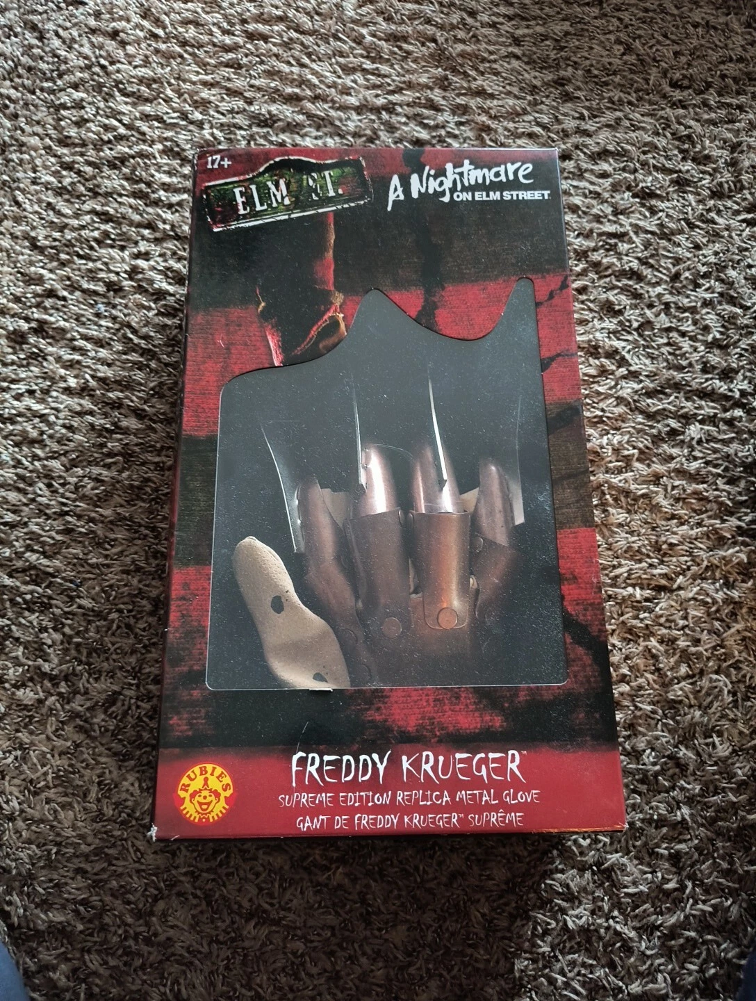 Gant en métal de luxe Rubies Nightmare On Elm Street Freddy Krueger Supreme Edition