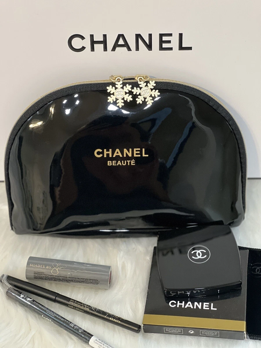 chanel beaute bag