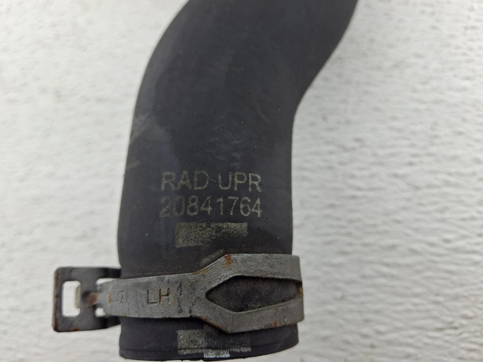 Cadillac Srx 2010-2016 motor radiador refrigerante superior manguera fabricante original Foto 4 de 4