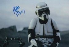 ADAM PALLY signed Autogramm 20x30cm STAR WARS MANDO in Person autograph COA