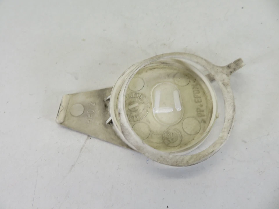 BMW 528I E39 WASHER FLUID CAP 1995-2004 A1105-17 - Image 3 of 3