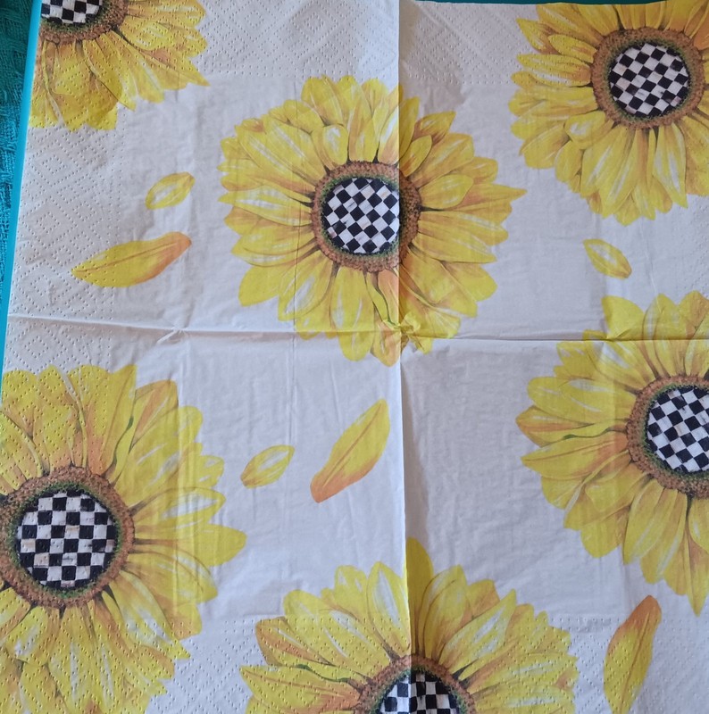 2 Single  McKenzie Childs 8×8 Sunflower Luncheon Napkin