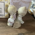 Precious Moments Salt And Pepper Shaker Girl/Boy On Stump with Box #357308 — photo 2