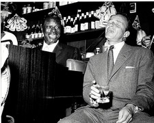 8x10 B&W PHOTO of FRANK SINATRA & NAT KING COLE at the Villa Capri in 1955