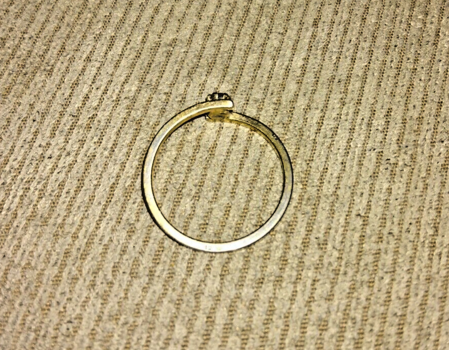 VINTAGE AVON RUBY BIRTHSTONE RING ASYMMETRICAL PR… - image 7