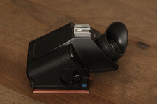 Hasselblad PME-51 Metered Prism excellent condition extra batteries